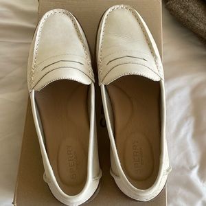 Ivory Sperry Loafers women’s size 8.5
